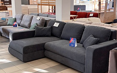 Kanclers nav tikai par kancelejas un hobija precēm