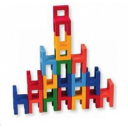 Spēle "Krēslu piramīda"