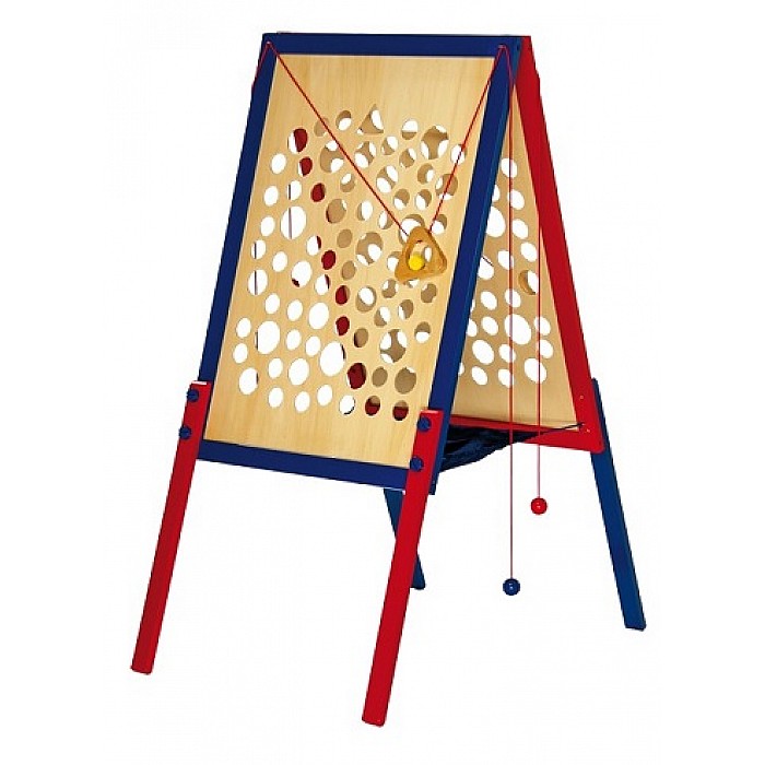 Caurumu labirints uz statīva