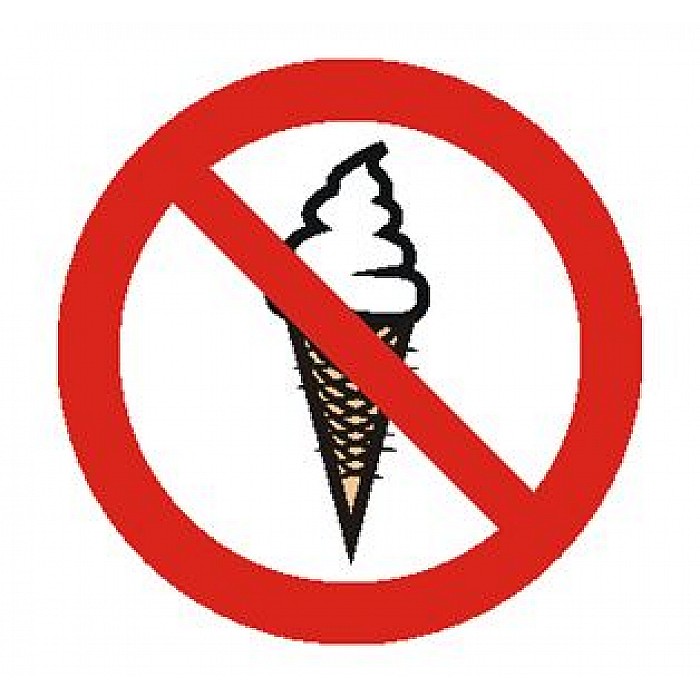 запрещено мороженое. вход с морожееным запрещен. запрещено мороженое. запрещающие таблички. знак запрещено входить с едой.