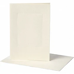 Card with double aperture (10.5 x 15 cm)