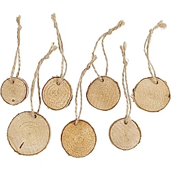 Wooden reels with twine (7 pcs)