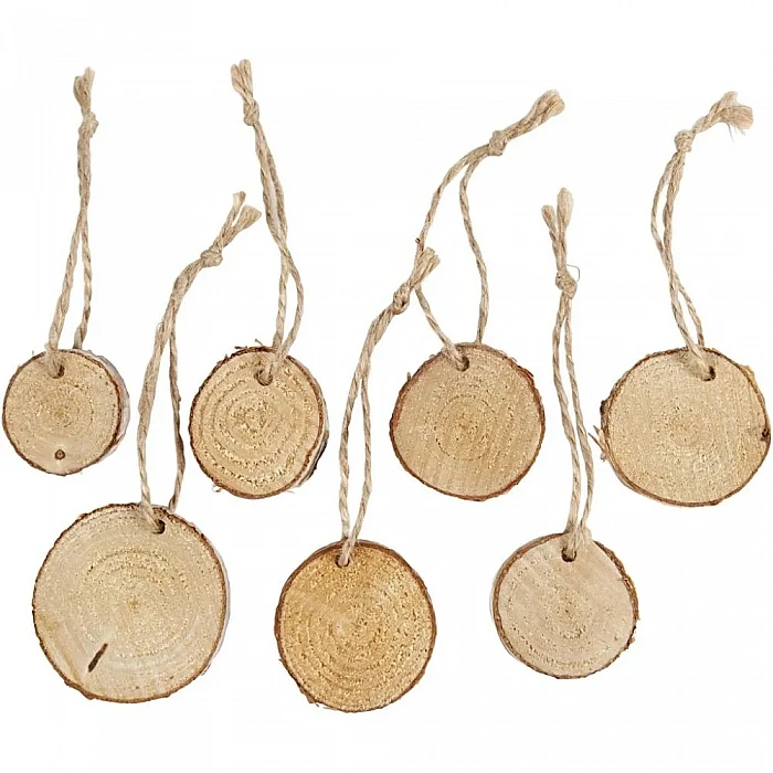 Wooden reels with twine (7 pcs)