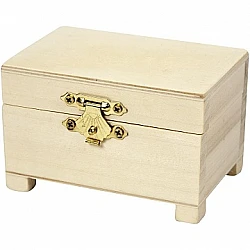 Wooden Box with Latch (6 x 9 x 6 cm)