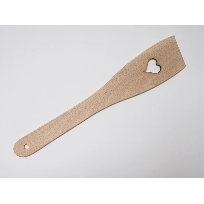 Koka lāpstiņa ar sirsniņu