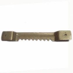 Плечики с зазубренным краем для предотвращения соскальзывания - латунь