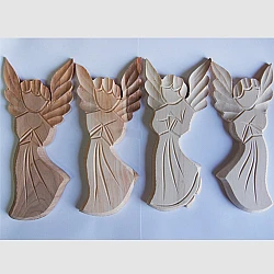 Декоративный деревянный ангел