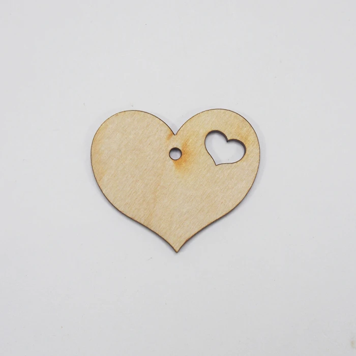 Декоративное деревянное сердечко 4 см