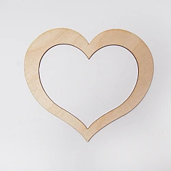 Wooden heart with hollow centre I