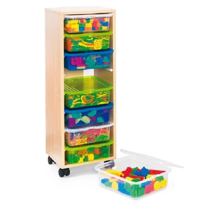 Полка с развивающими кубиками