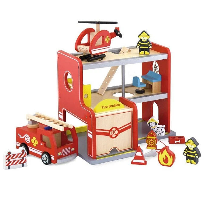 Koka rotaļlieta "Ugunsdzēsēju depo"