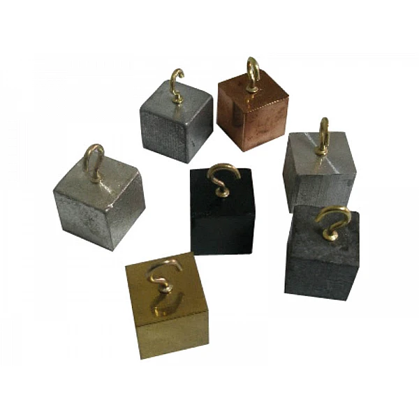 Cubes with Equal Volumes and Different Masses (7 pcs.)