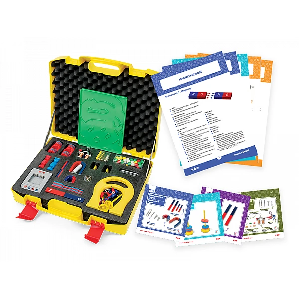 Экспериментальный чемодан с обучающими карточками 