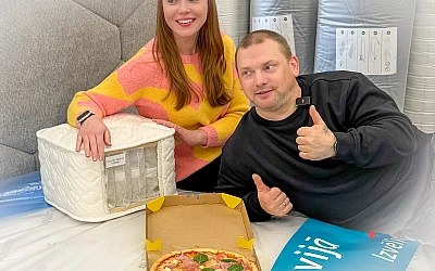 Buy a mattress, get a 15-year warranty and… a delicious pizza for the whole family!