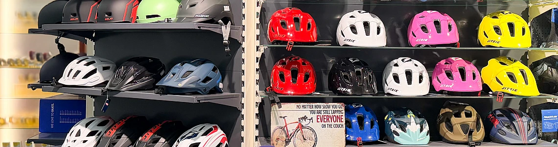 Esi piemērs – uzvelc velo ķiveri!
