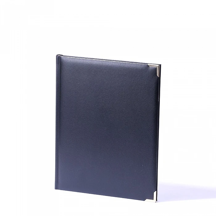 Plānotājs Advocate A4, melns