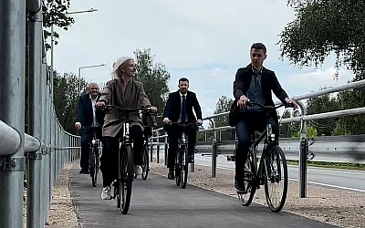 With the Kanclers bicycles, the new bike path is opened