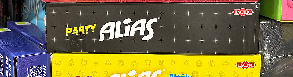 Today we greet everyone on Family Day!