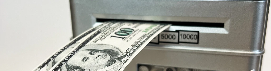 Toy safe - a savings bank for both children and adults!