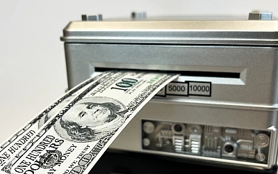 Toy safe - a savings bank for both children and adults!
